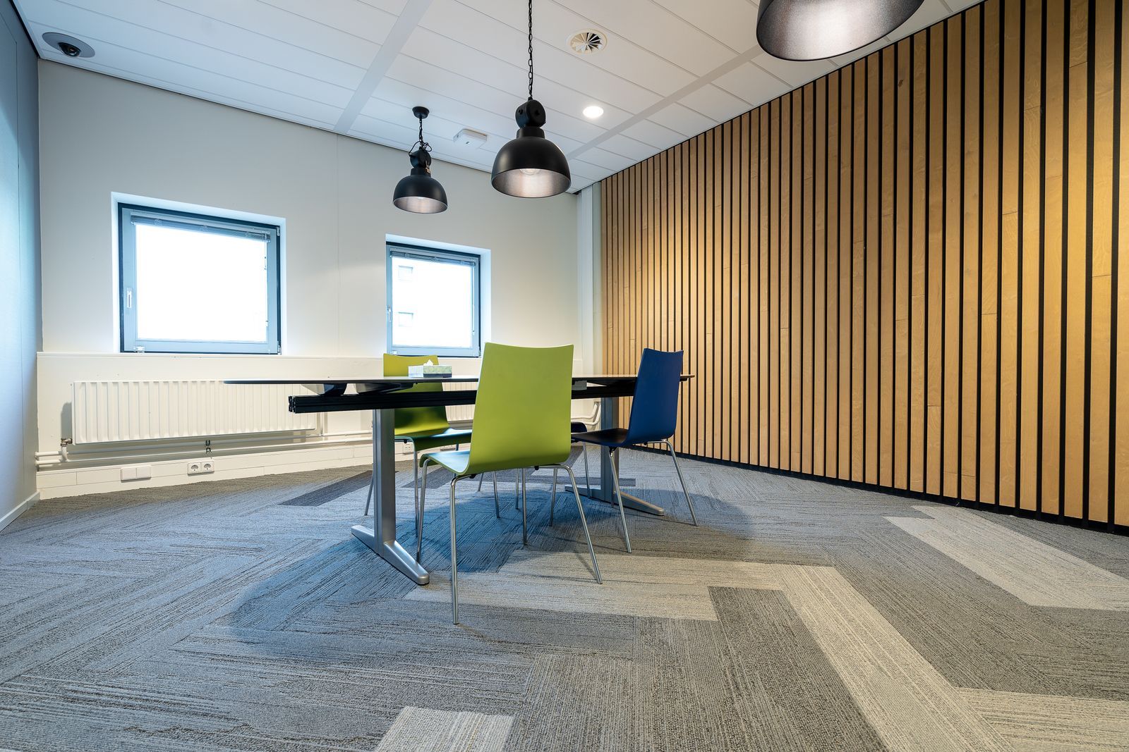 Modern commercial meeting room with clean carpet